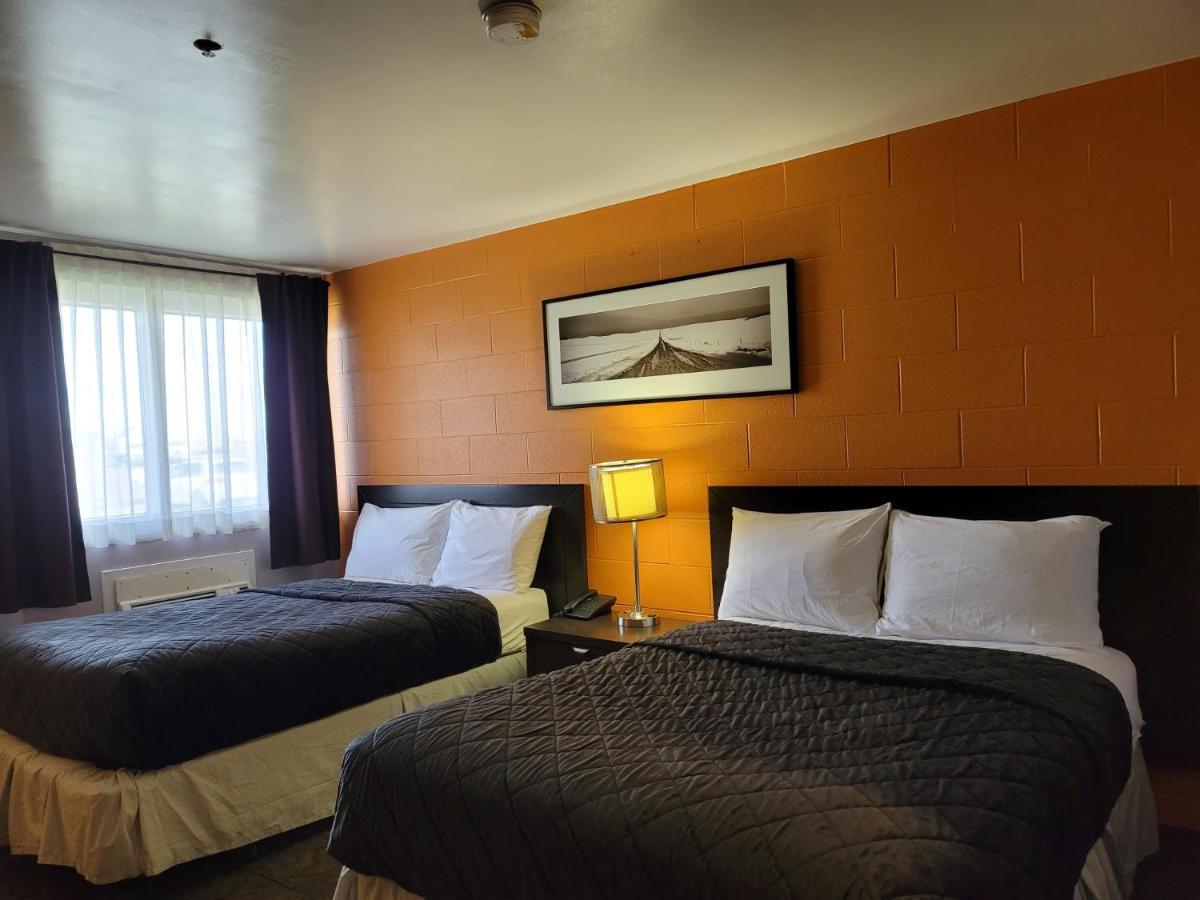 Roadking Inns Motel YYC Exterior foto